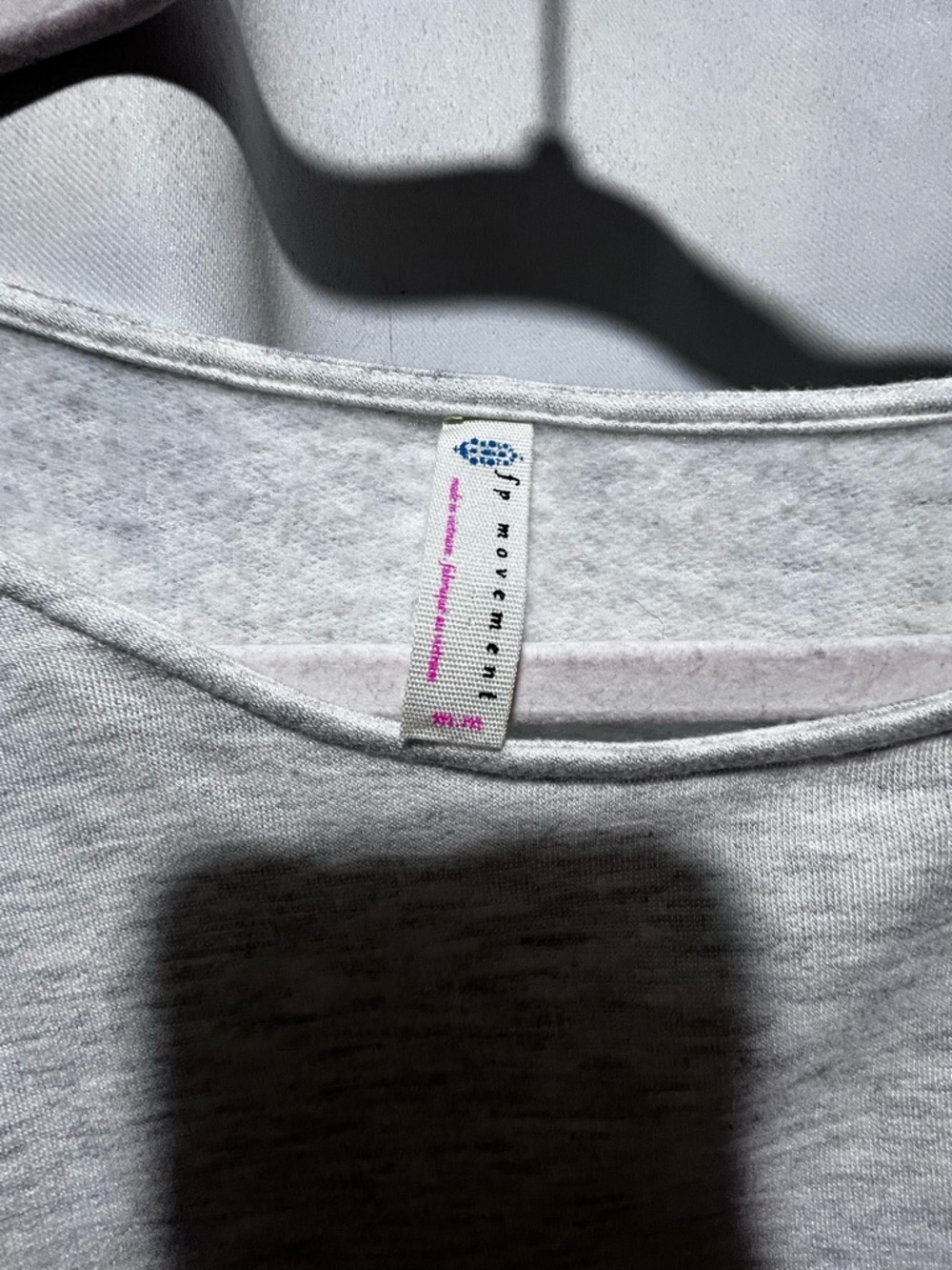 Free People Movement Gray Cropped Pullover Sweatshirt Baloon Sleeve Soft Lounge - Picture 4 of 6